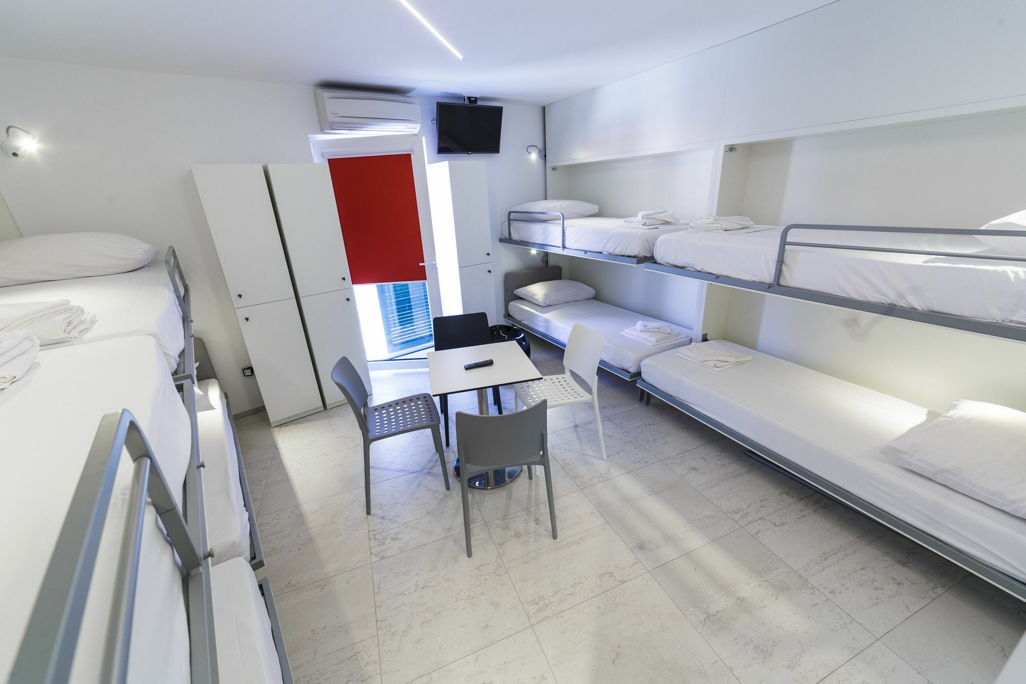 Hotel Pansion Sretno Pasko Sunce نوفاليا المظهر الخارجي الصورة